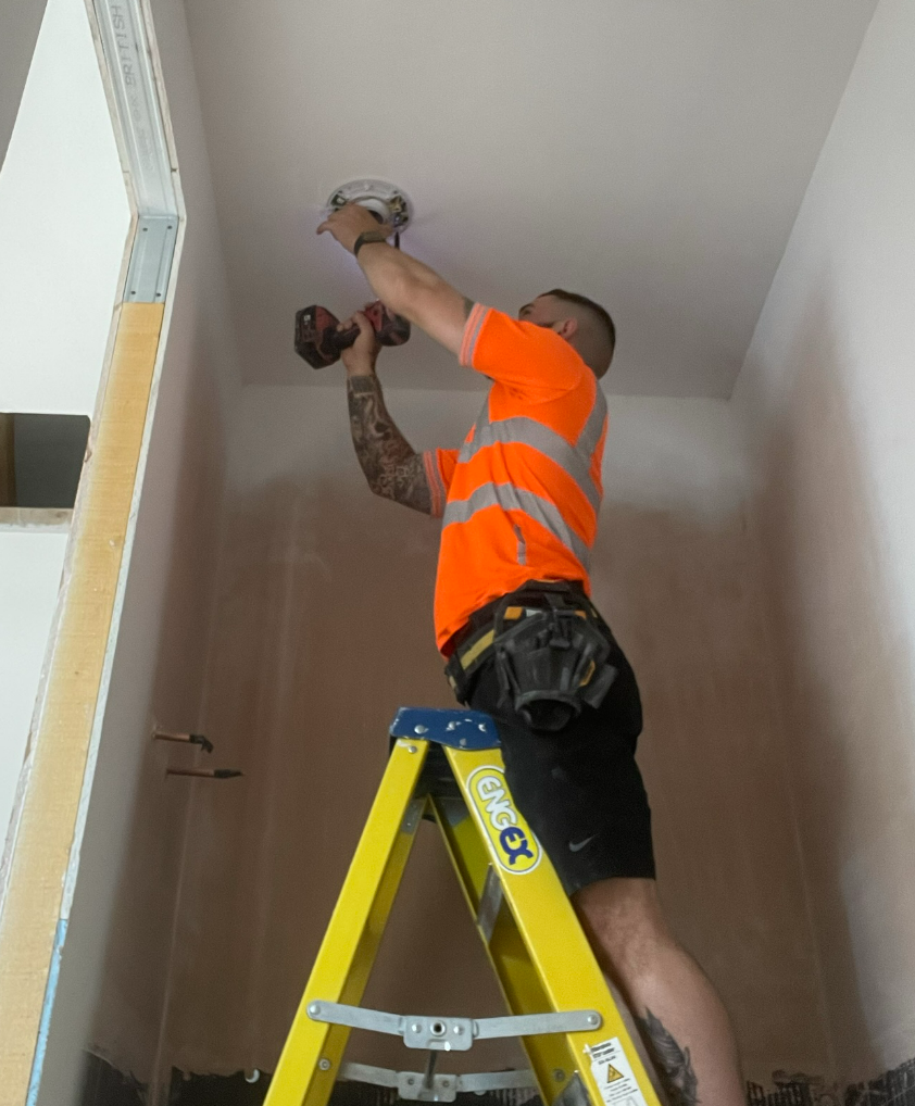 Ceiling electrical installation